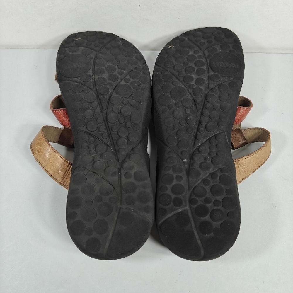 Taos Prize 4 Leather Sandals With Button Embellishment Strappy Womens Shoes Sz 9 - Picture 8 of 9